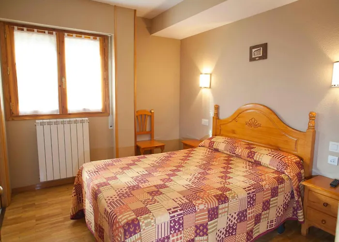 Hostal Valle De Tena